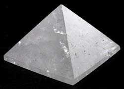 25-30mm Quartz pyramid