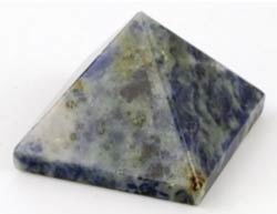 25-30mm Sodalite pyramid